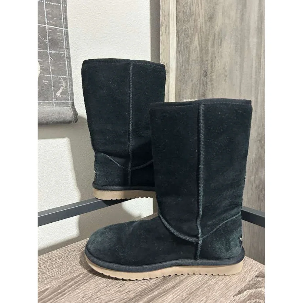 Koolaburra by UGG Victoria Tall Black Suede Bow Boots 1015875 Womens 7 *see wear